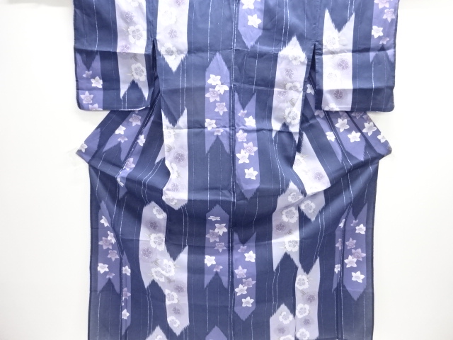 JAPANESE KIMONO / YUKATA / COTTON / ARROW FEATHERS KASURI PATTERN